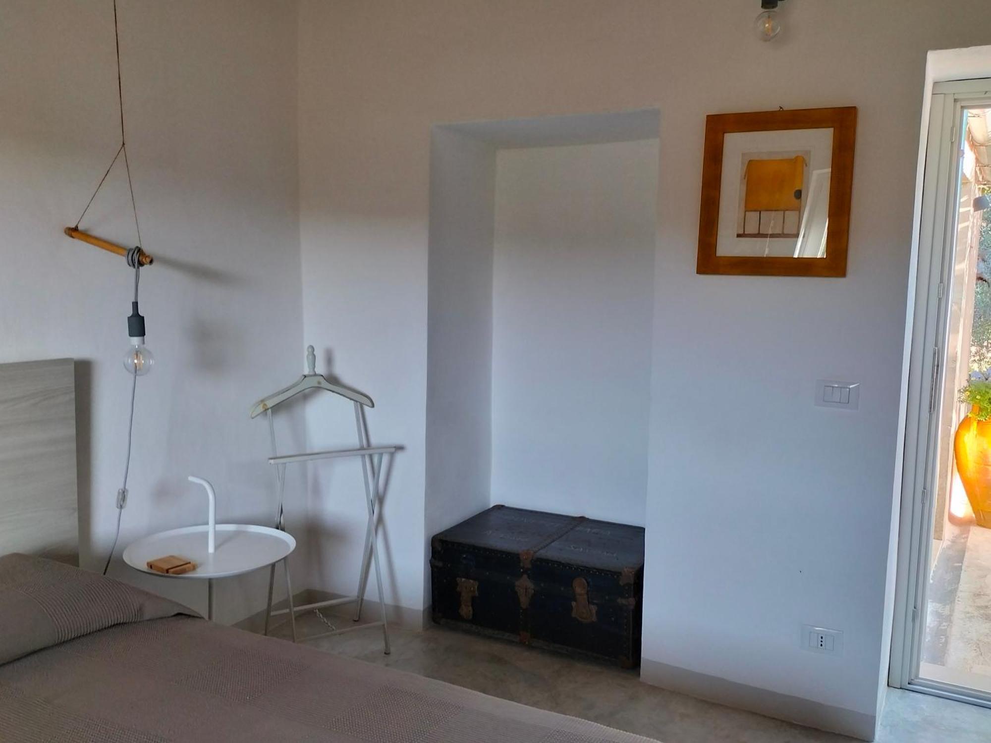 Casa Giufa B&B 끼아라몬떼굴피 외부 사진